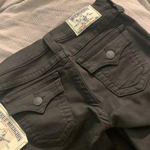 BLACK TRUE RELIGION CAPRIS